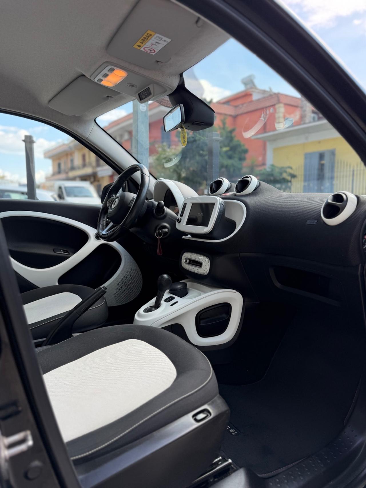 Smart ForFour 70 1.0 Passion