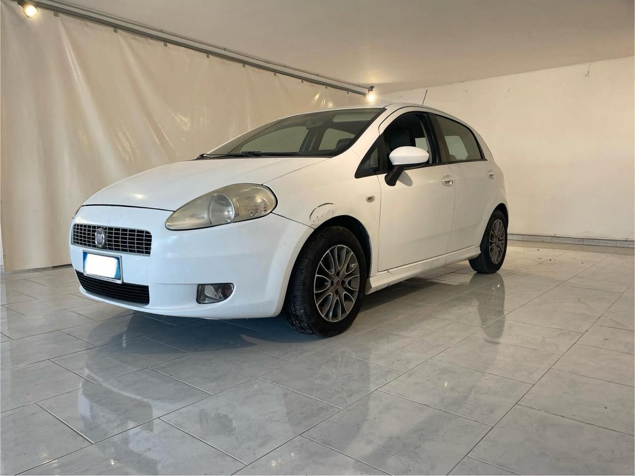 Fiat Grande Punto Grande Punto 1.3 MJT 75 CV 5 porte Dynamic