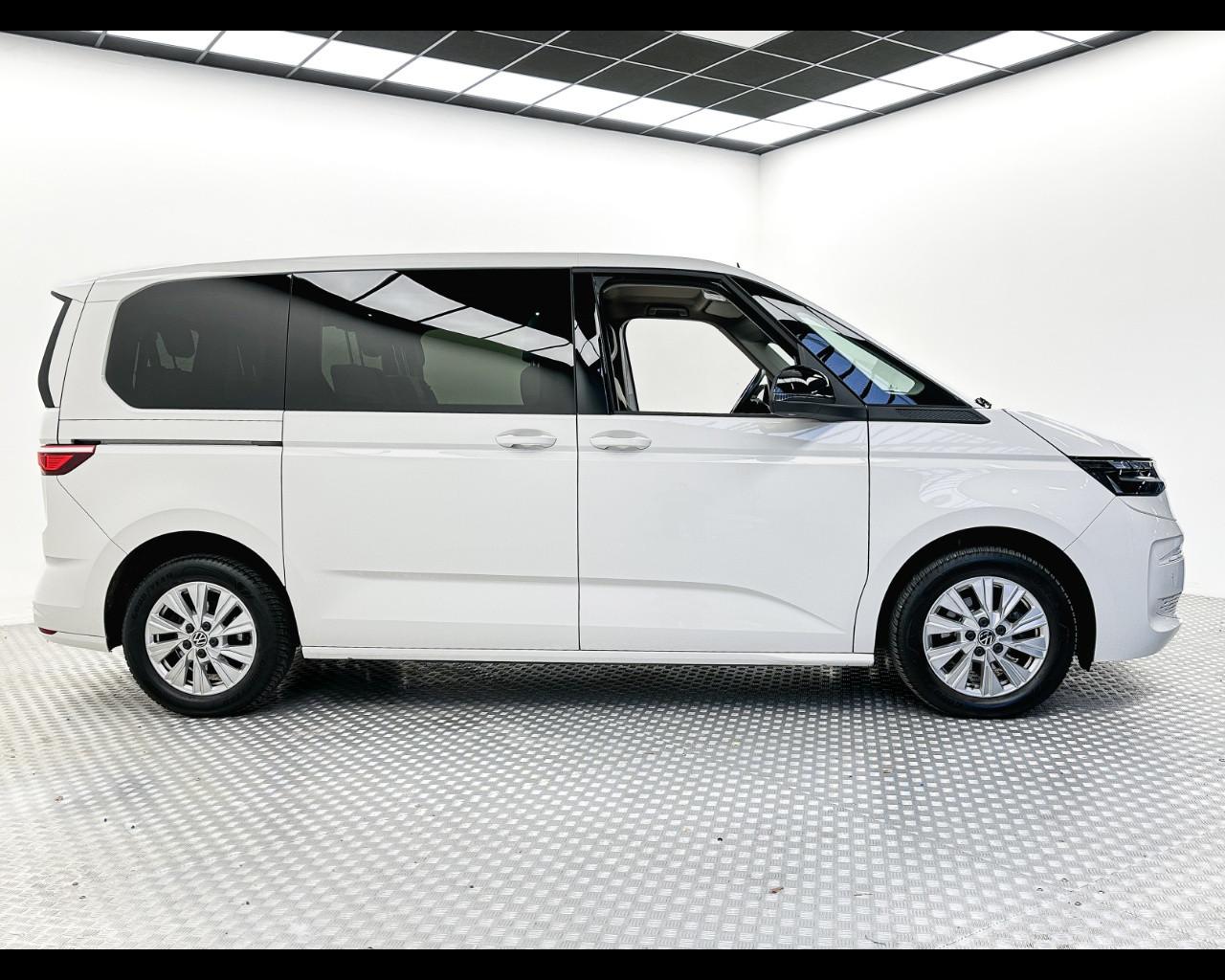 VOLKSWAGEN Multivan 7ª '21-> - Multivan 2.0 TDI 150CV DSG Space