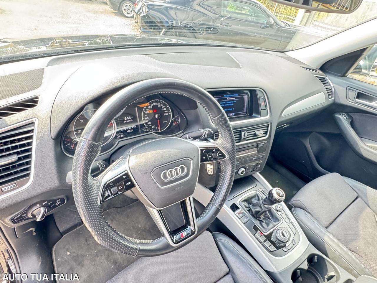 AUDI Q5 2.0 TDI S-LINE