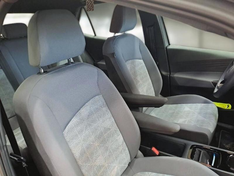 VOLKSWAGEN ID.3 PRO PERFORMANCE 5 PORTE BERLINA