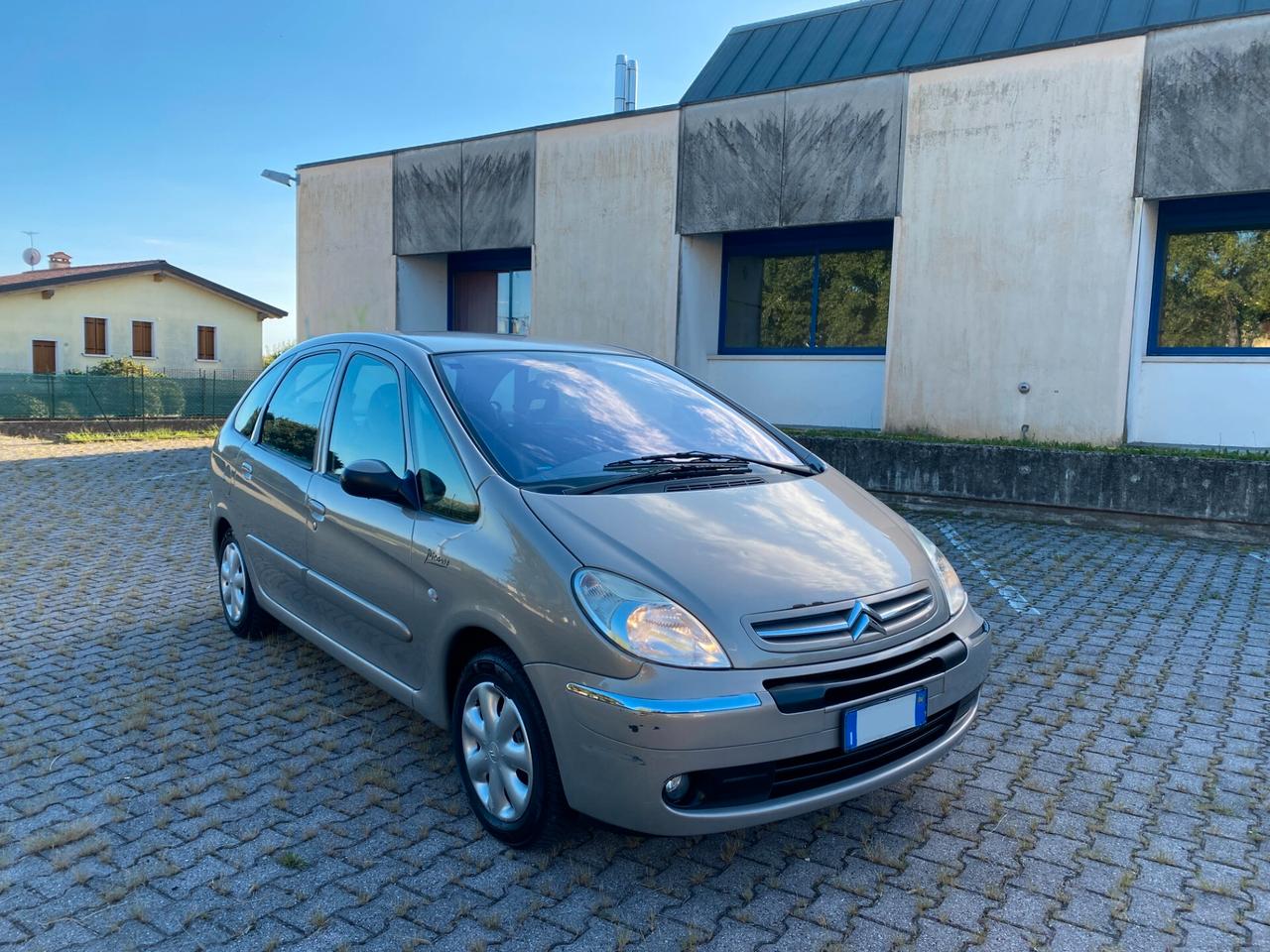 Citroen Xsara Picasso 1.8i GPL Exclusive