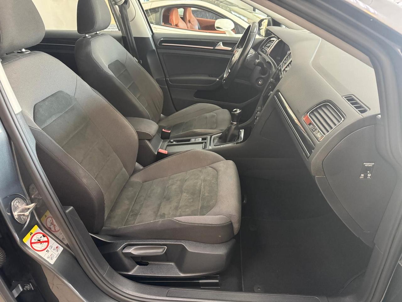 Volkswagen Golf 1.4 TSI 125 CV 5p. Highline BlueMotion Technology UNICOPROPRIETARIO SEMPRE TAGLIANDATO PARI AL NUOVO!!!