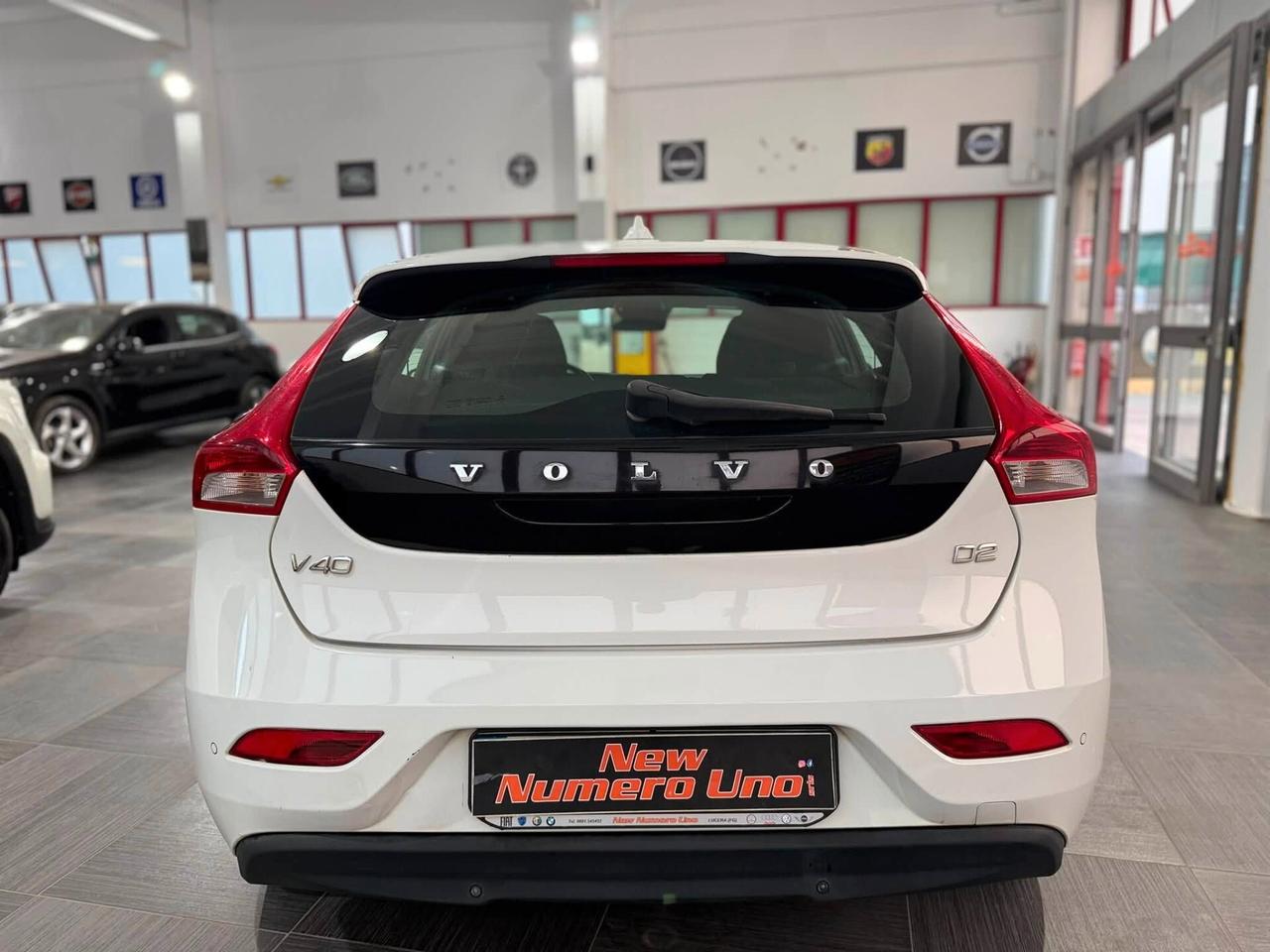 Volvo V40 D2 1.6 115cv SUMMUM 2015