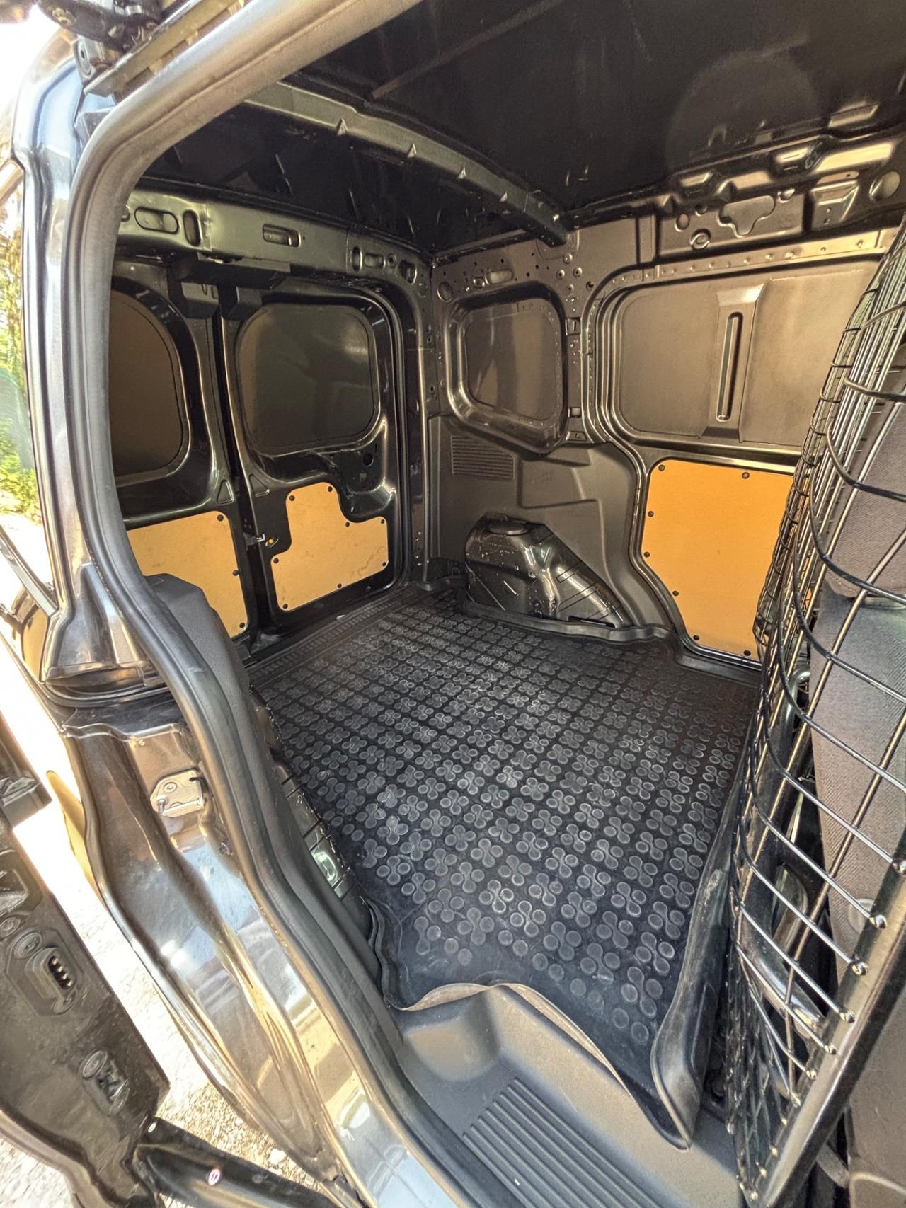 Ford Transit Courier 1.5 TDCI 75 CV Titanium