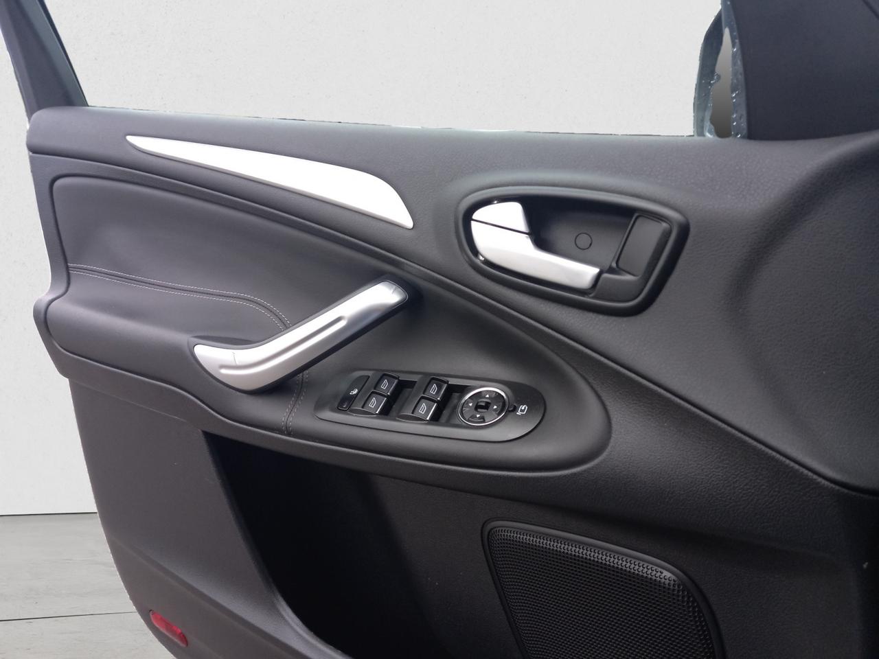 FORD Galaxy 2ª serie - Galaxy 2.0 TDCi 140 CV New Titanium