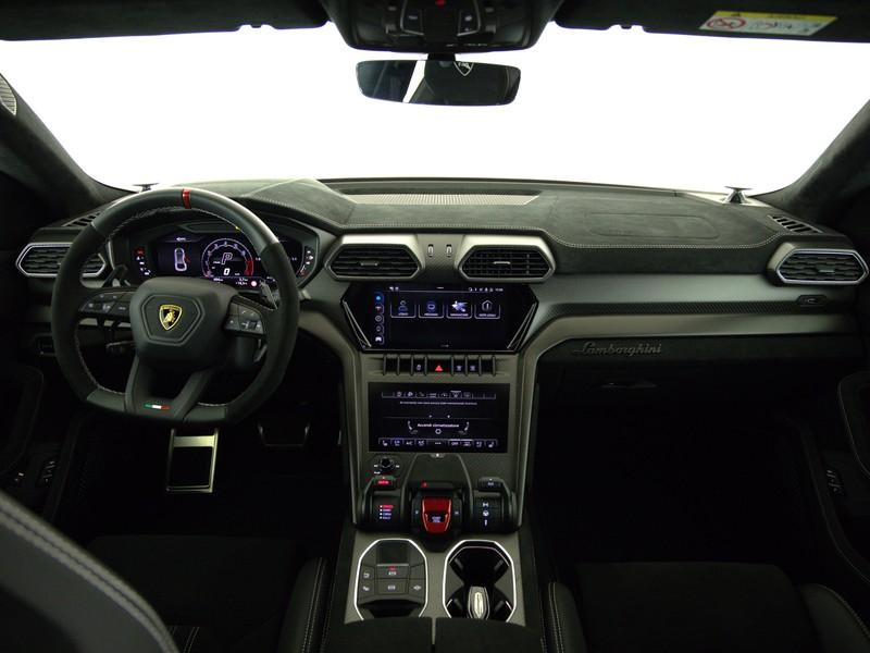 Lamborghini Urus 4.0 v8 performante auto