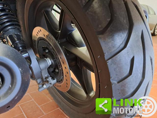 MOTO GUZZI V7 IV STONE