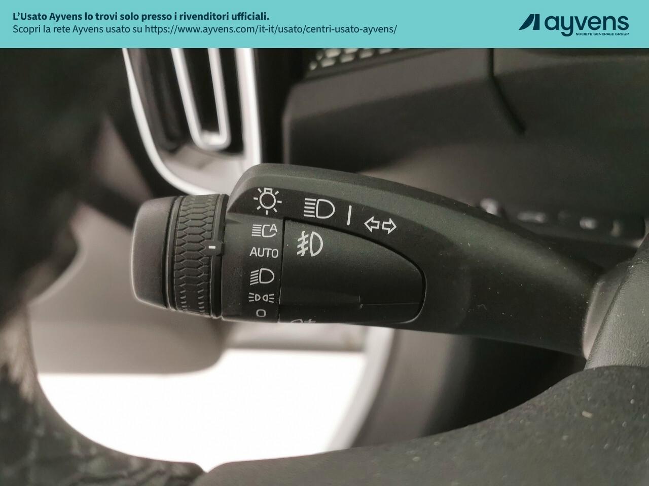 Volvo XC40 T5 Recharge Plug-in Hybrid R-design