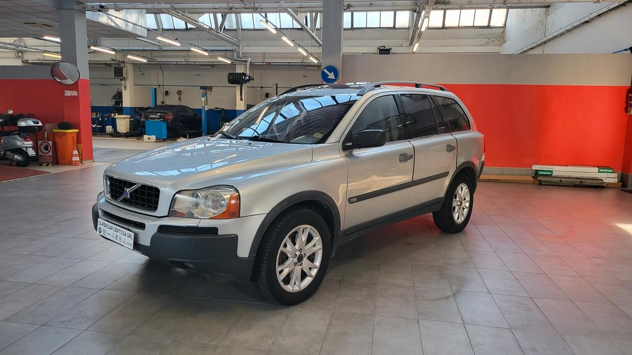 Volvo XC 90 XC90 2.4 D5 185 CV aut. AWD 7 POSTI