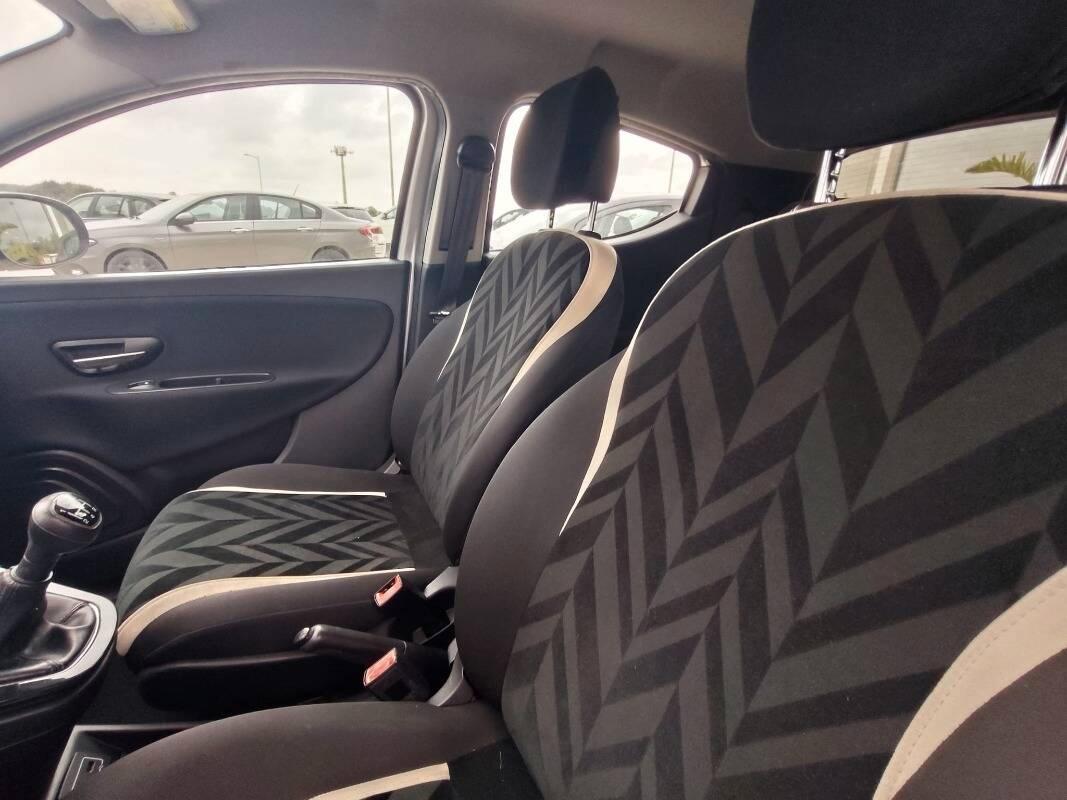 Lancia Ypsilon 1.3 mjt Gold s&s 95cv