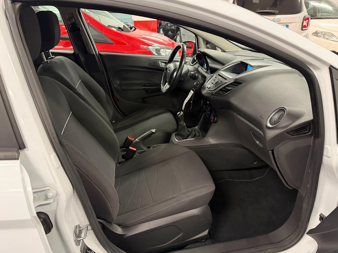 Ford Fiesta 1.2 60CV 5 porte Titanium