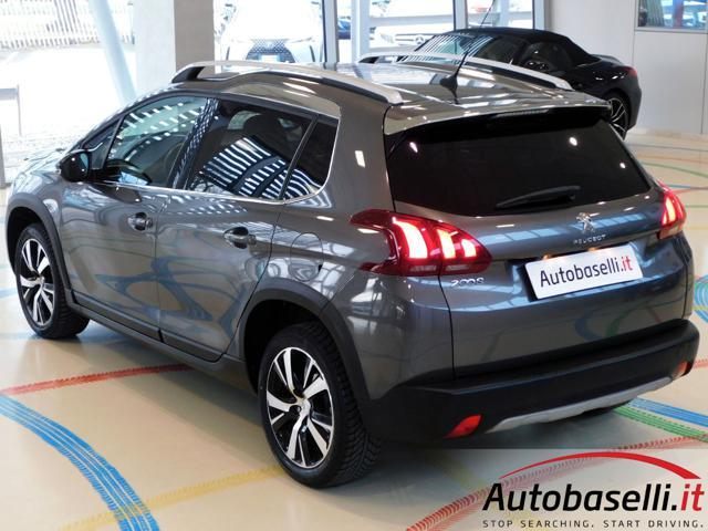 PEUGEOT 2008 1.2 TURBO 110CV S&S ALLURE, NAVIGATORE, CARPLAY