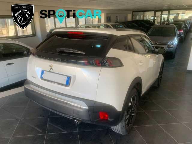 Peugeot 2008 Allure Pack Pure Tech 100