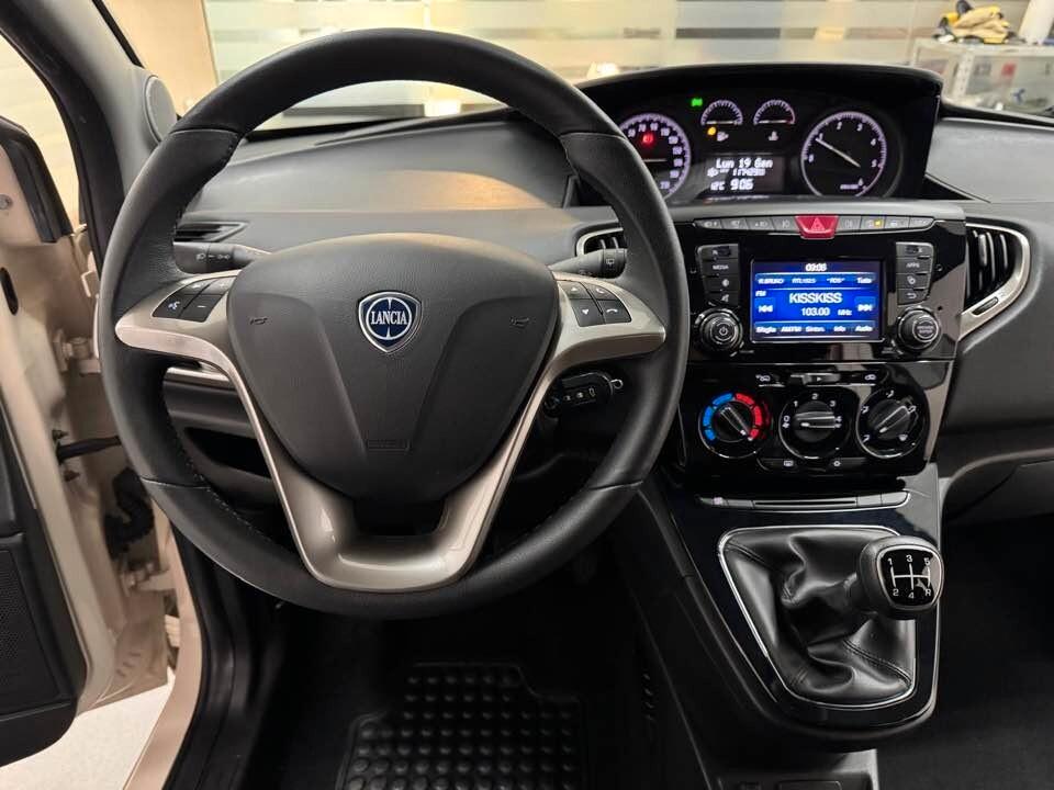 Lancia Ypsilon 1.3 MJT 16V 95 CV 5 porte Gold