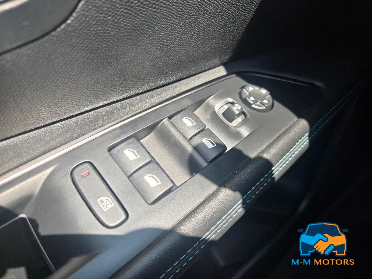 Peugeot 3008 3008 1.6 hybrid phev Allure 225cv e-eat8