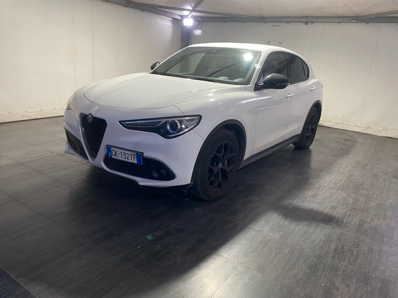 Alfa Romeo Stelvio 2.2 Turbodiesel 190 CV AT8 Q4 Business