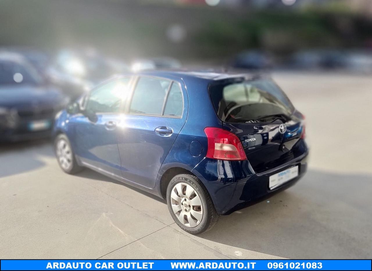 Toyota Yaris 1.0 Sol