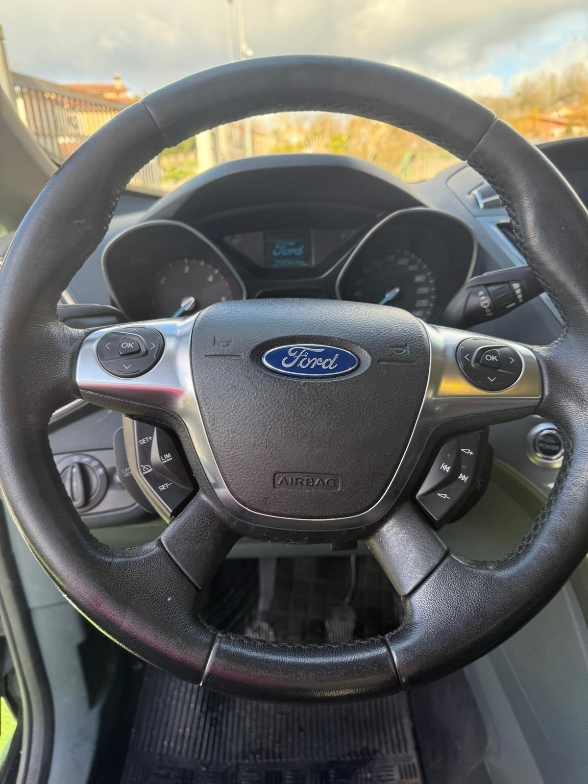 FORD CMAX
