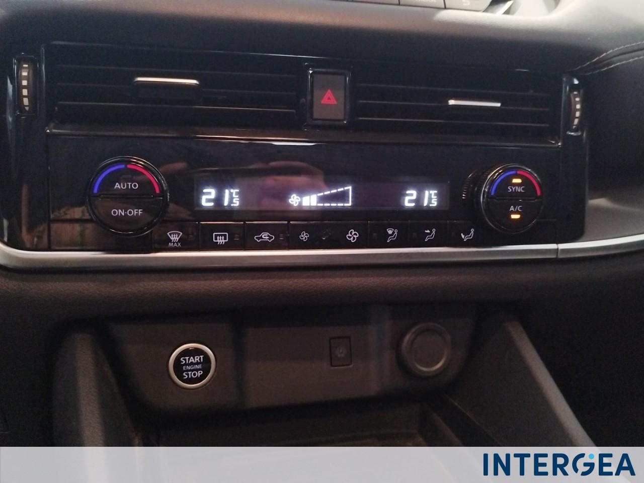 NISSAN Qashqai 1.3 mhev Business 2wd 158cv xtronic