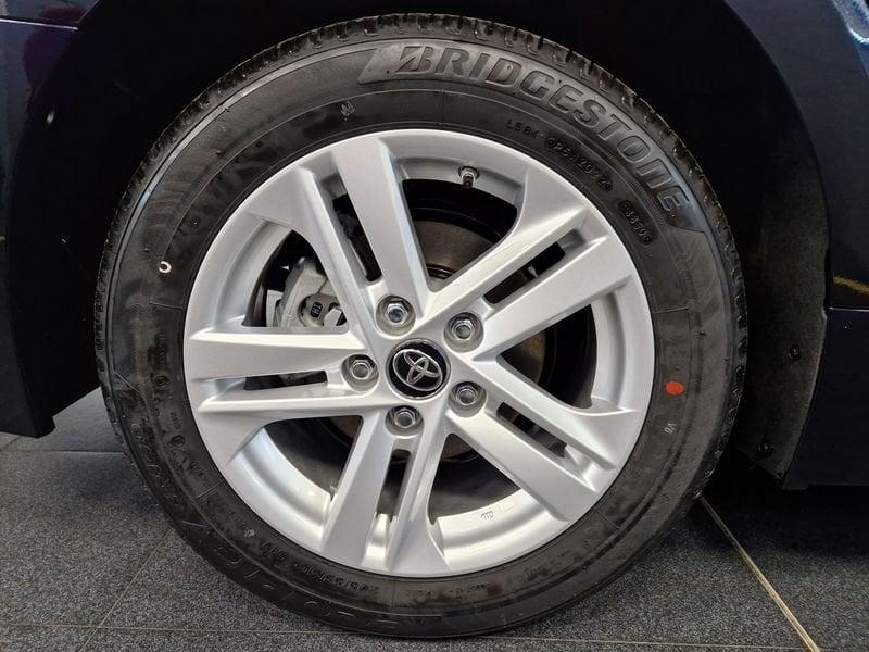 Toyota Corolla Active 1.8 Hybrid Tyre