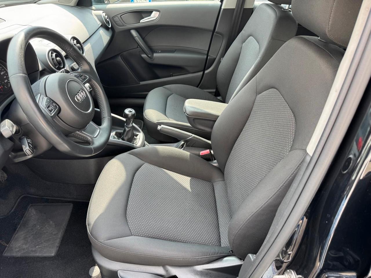 Audi A1 1.4 TDI Admired*EURO6*NEOPATENTATI