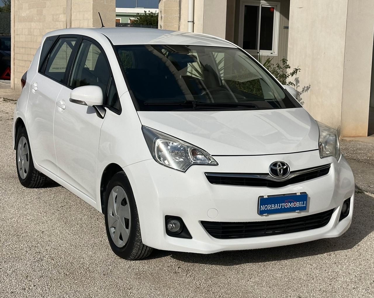 Toyota Yaris Verso-S 1.4D Lounge 2012 Garantita