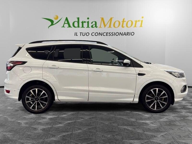 Ford Kuga 1.5 TDCi 120CV S&S 2WD ST-Line