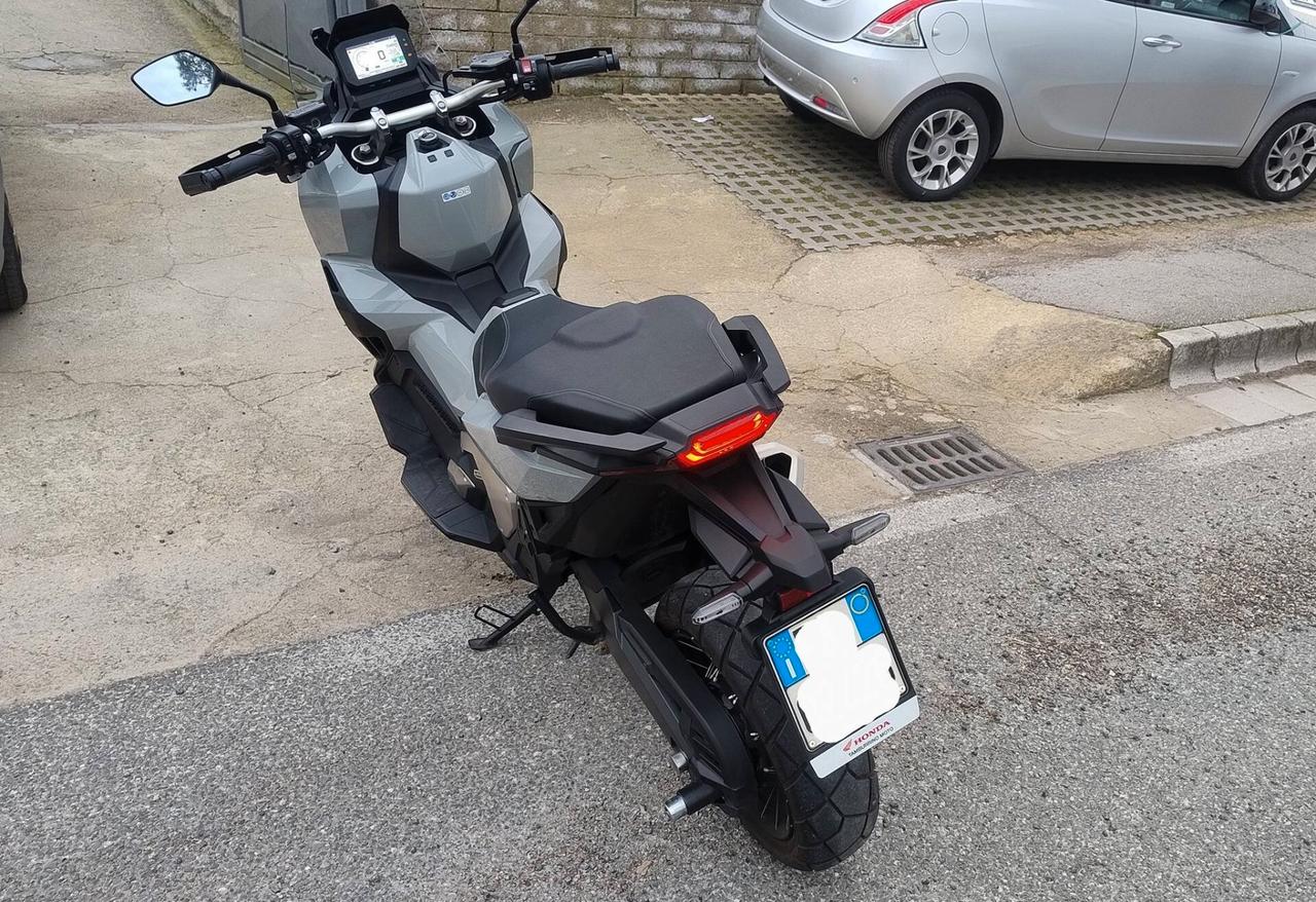 Honda X-ADV 750