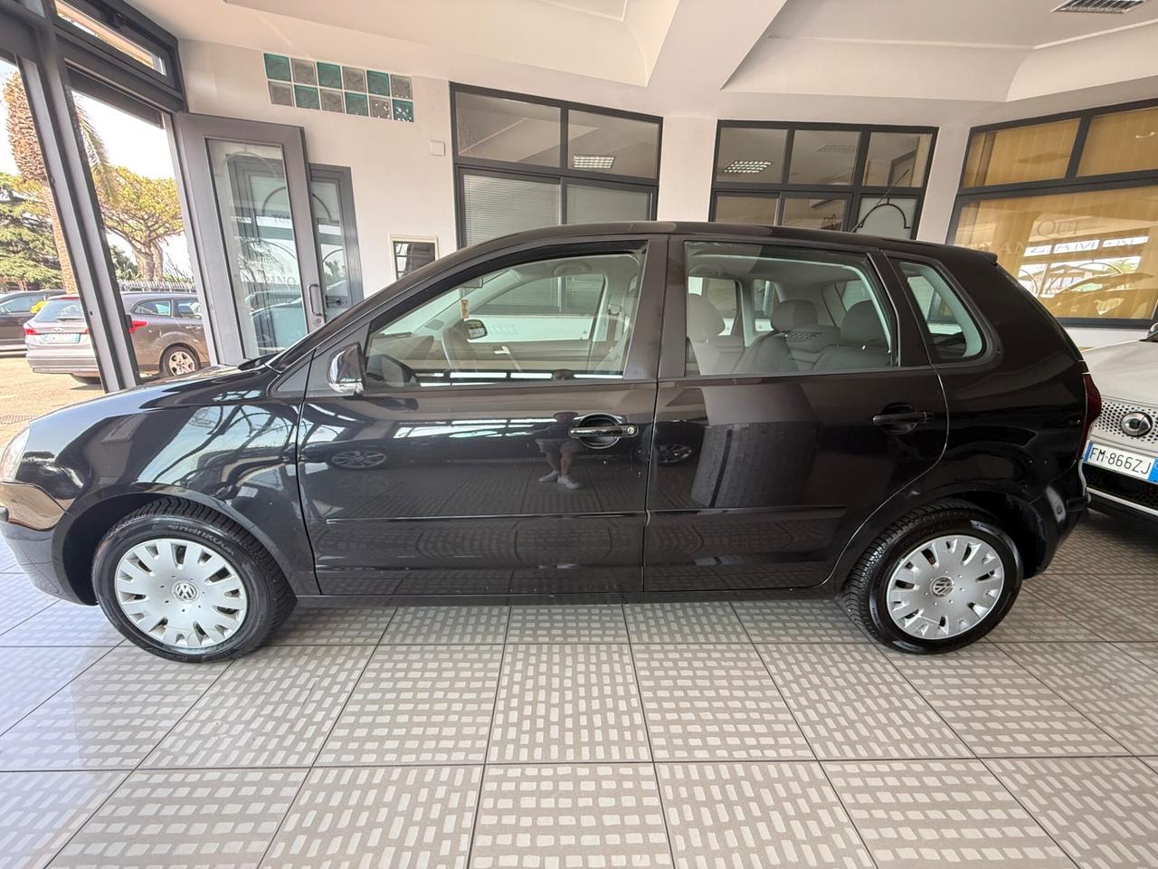 Volkswagen Polo 1.4/80CV 16V 5p. Comfort. BiFuel G