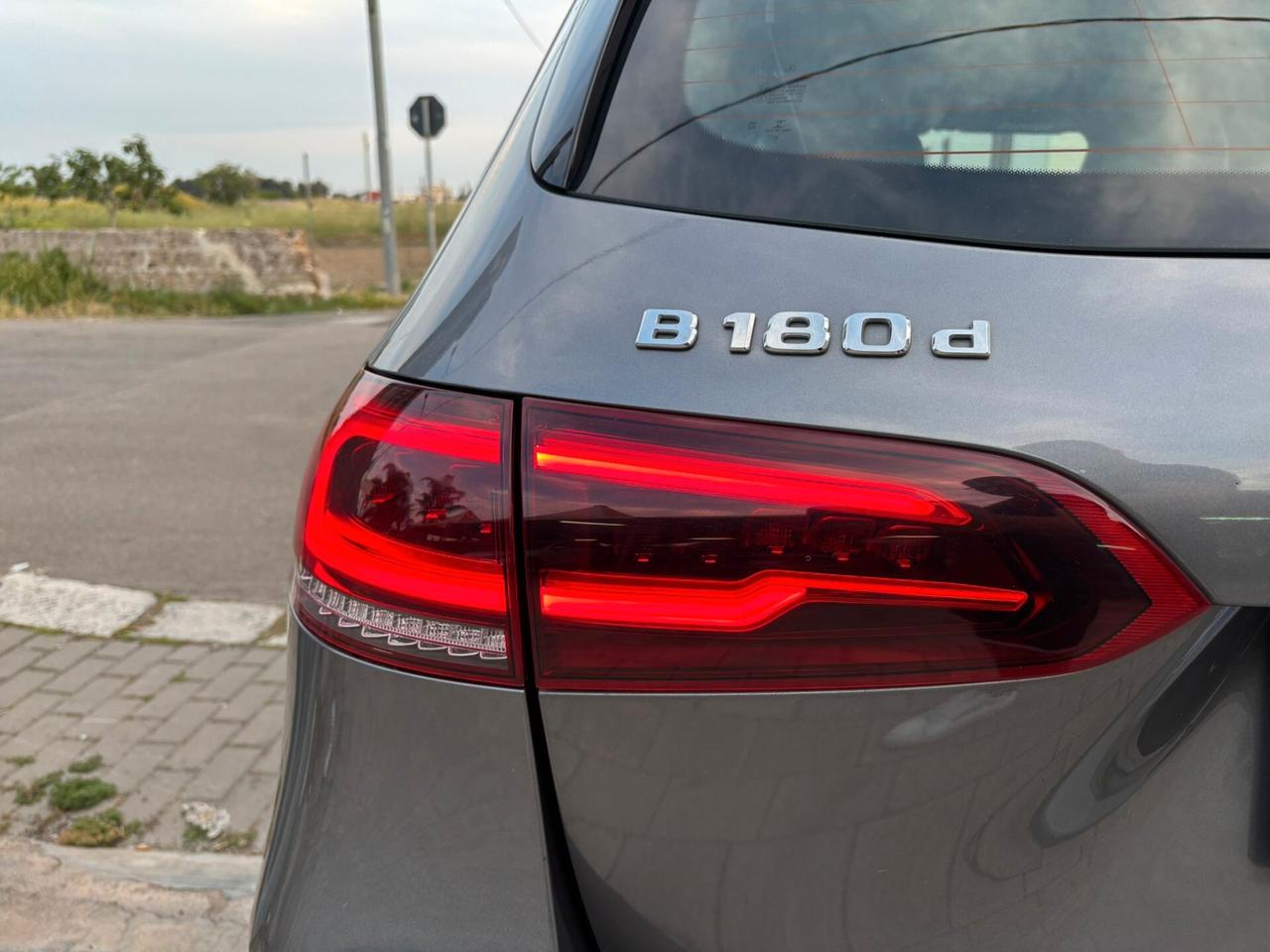 Mercedes-benz B 180 d Sport Plus - 2020