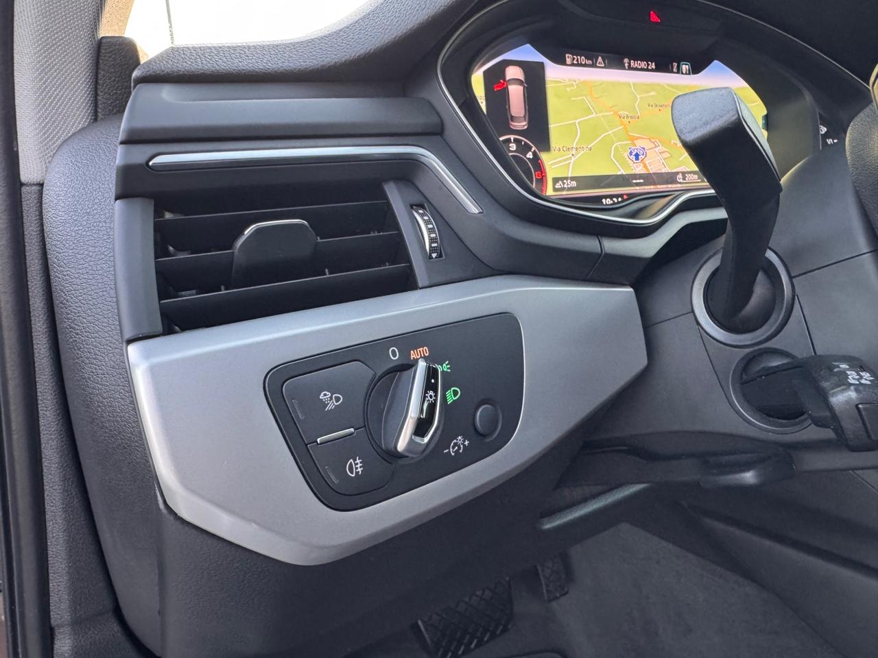 Audi A4 Avant 2.0 TDI 150 CV S tronic Sport Line