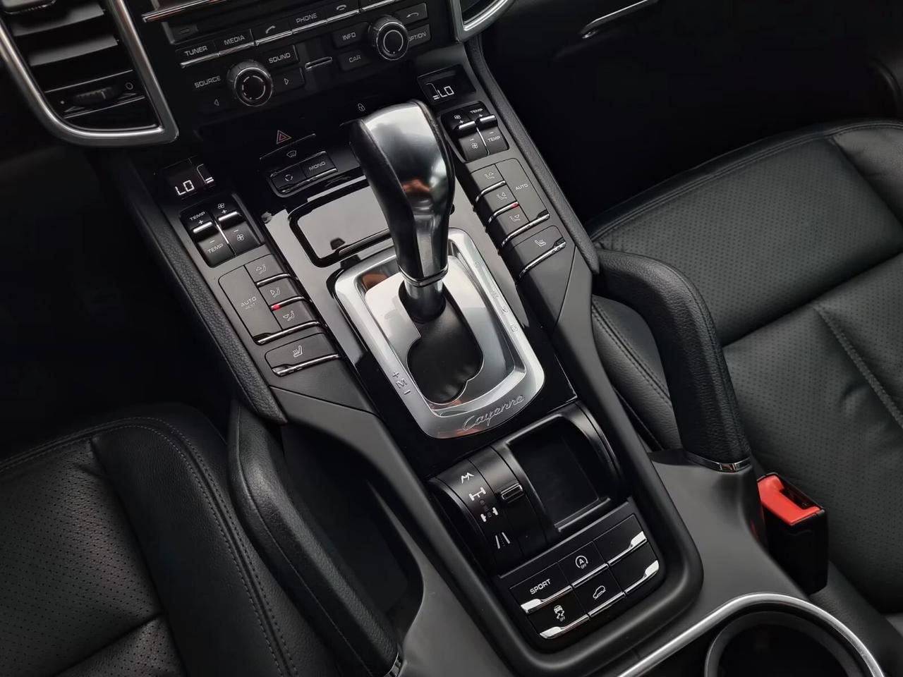 Porsche Cayenne 3.0 Diesel - Libretto Tagliandi Porsche