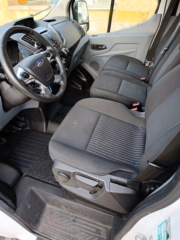 Ford transit 9 posti e camper da € 80+ iva