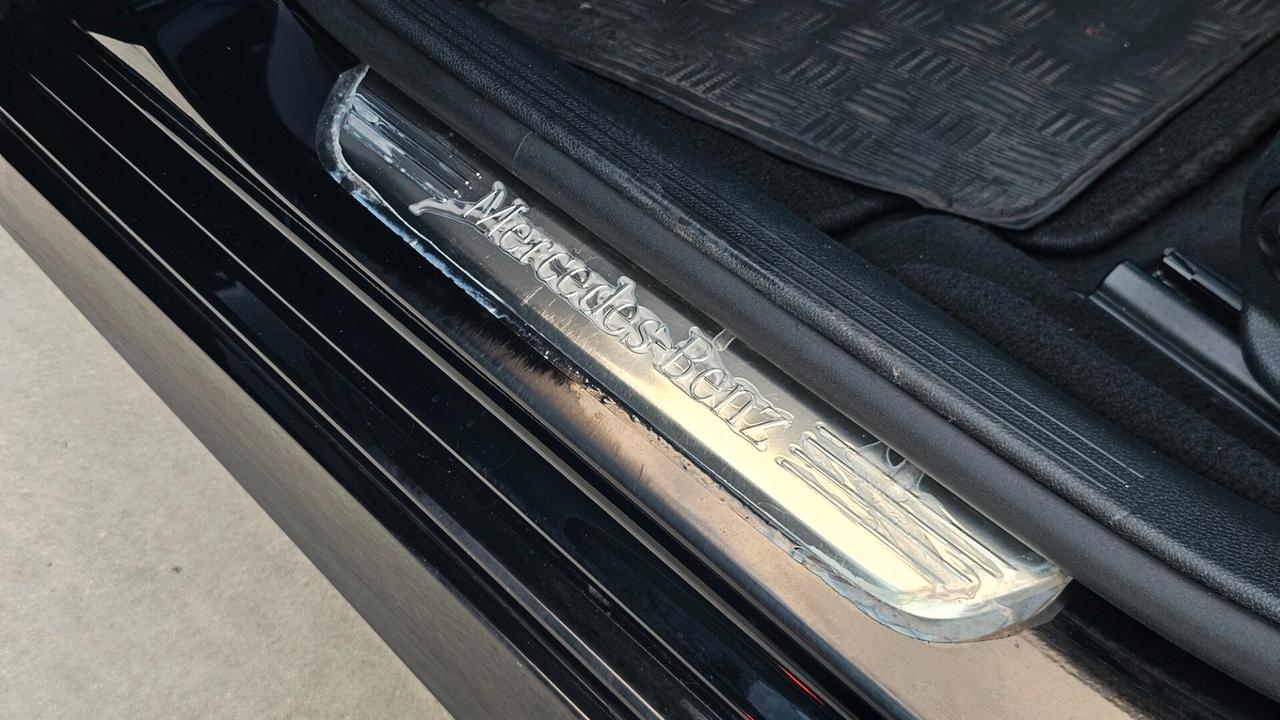 Mercedes-benz E 220 d Premium Plus AMG