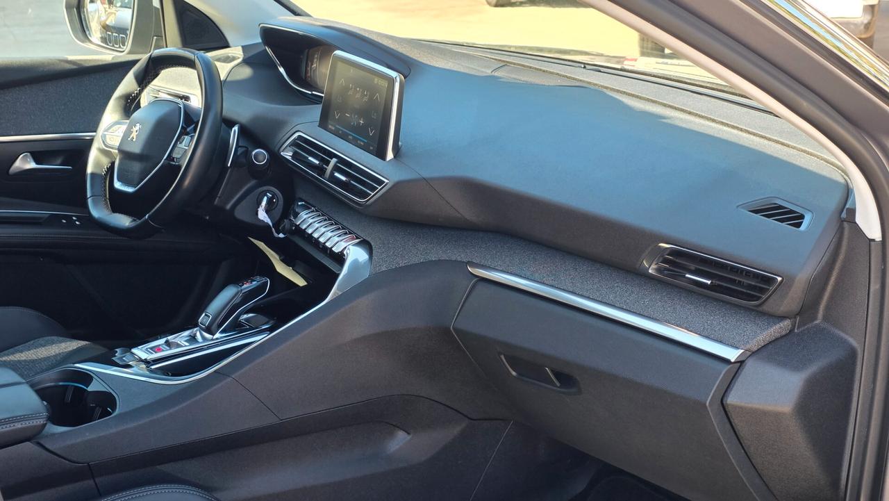 Peugeot 5008 BlueHDi 130 S&S Allure