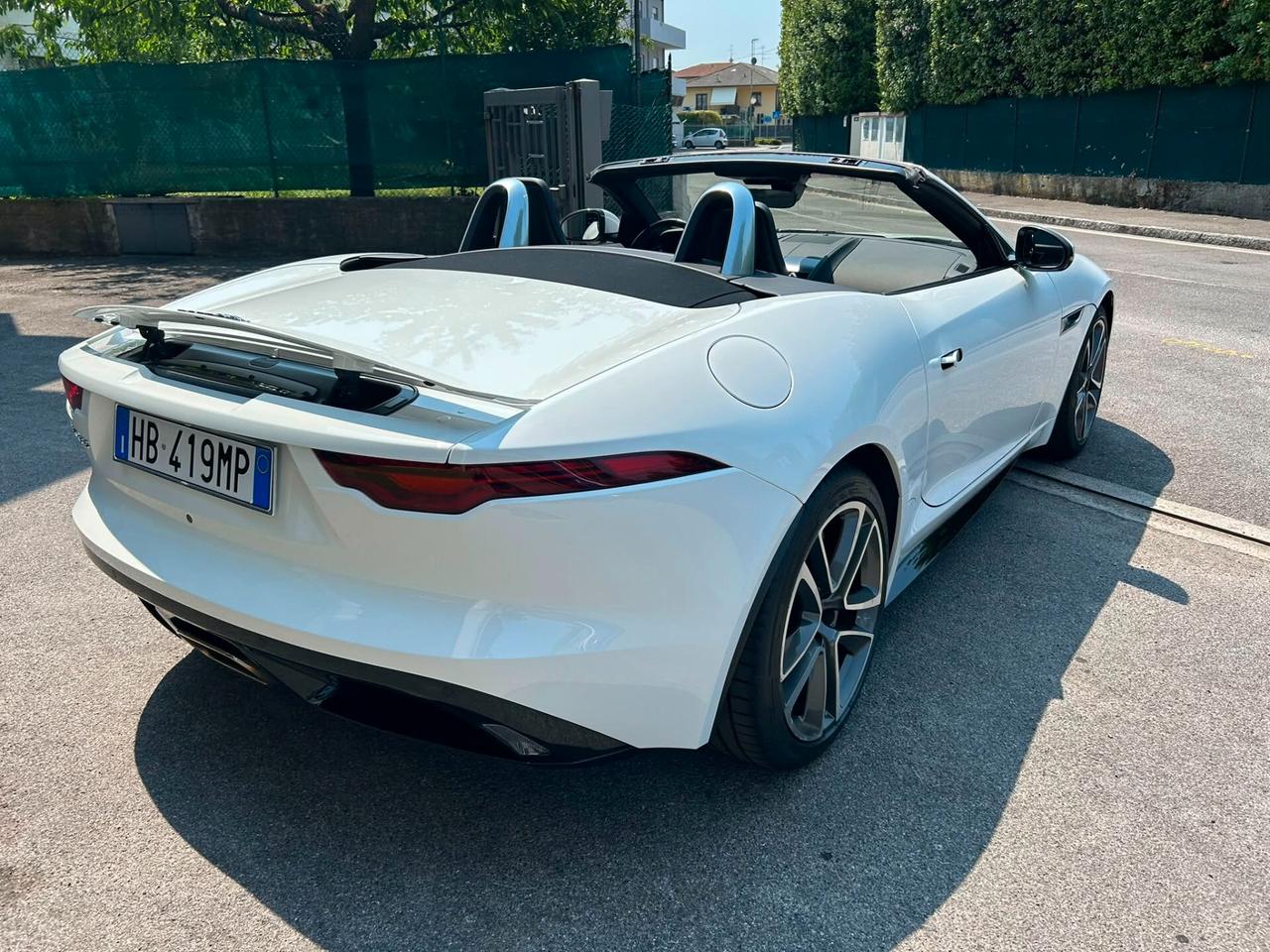 Jaguar F-Type 2.0 aut. Convertibile R-Dynamic 2021