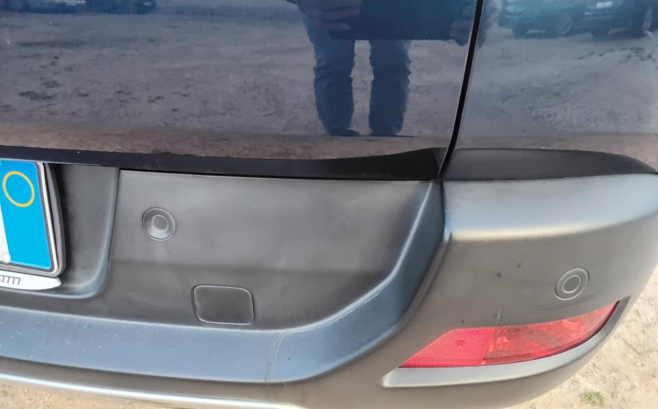 Peugeot 3008 1.6 HDi 112CV cambio robotizzato Premium