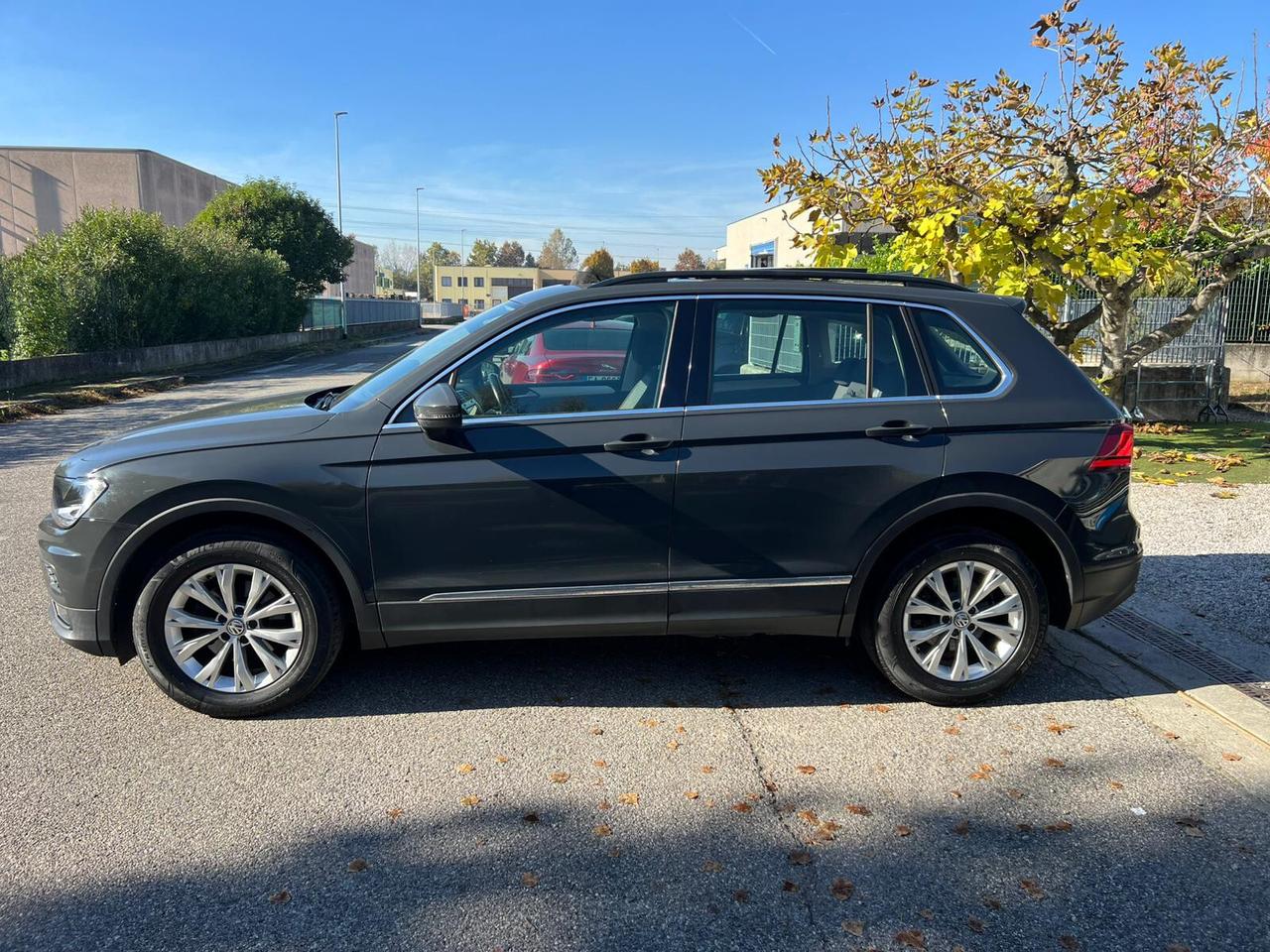 Volkswagen Tiguan 2.0 TDI SCR DSG 4MOTION Style BMT
