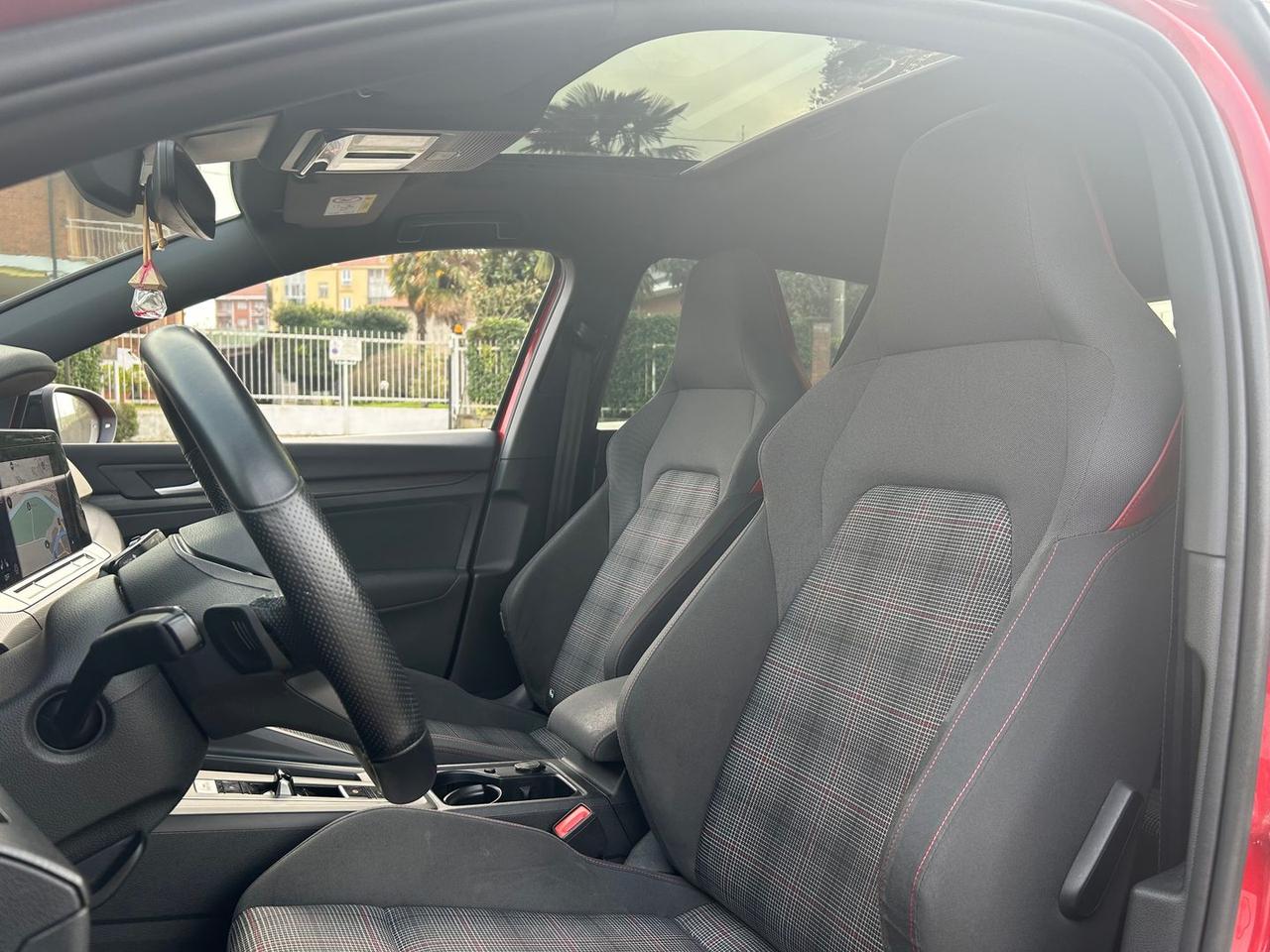 Volkswagen Golf GTI Ultimate 2.0 TSI GTI #9702