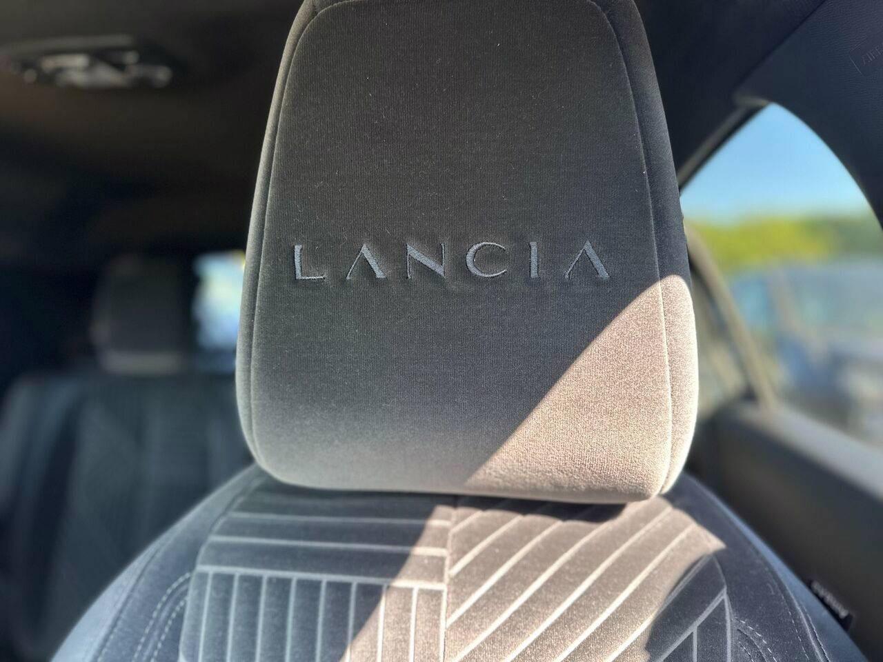 LANCIA Ypsilon IV 2024 - Ypsilon 1.2 mhev LX 110cv e-dct