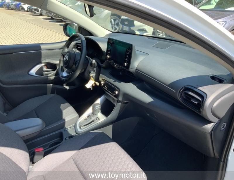 Toyota Yaris 4ª serie 1.5 Hybrid 5 porte Active