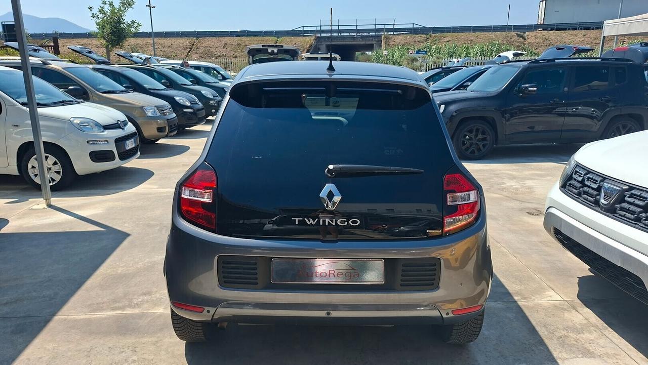 Renault Twingo TCe 90 CV EDC Intens