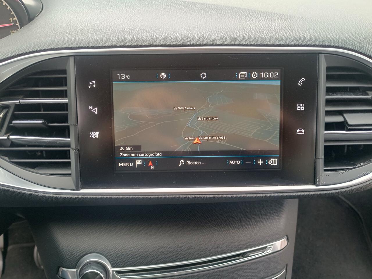 Peugeot 308 BlueHDi 120 S&S Business