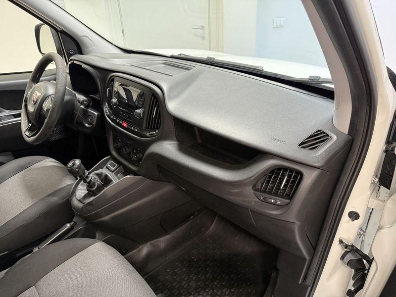 FIAT Doblò 1.6 MJT 105CV PL-TN Cargo Maxi Lamierato SX