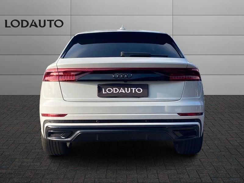 Audi Q8 Q8 55 TFSI quattro tiptronic Sport "S-Line Int."