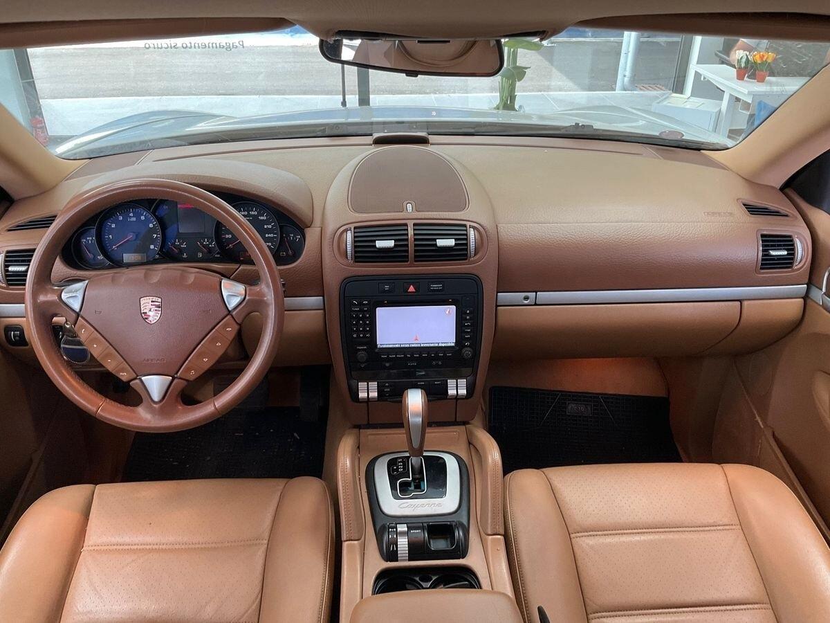 Porsche Cayenne 3.6