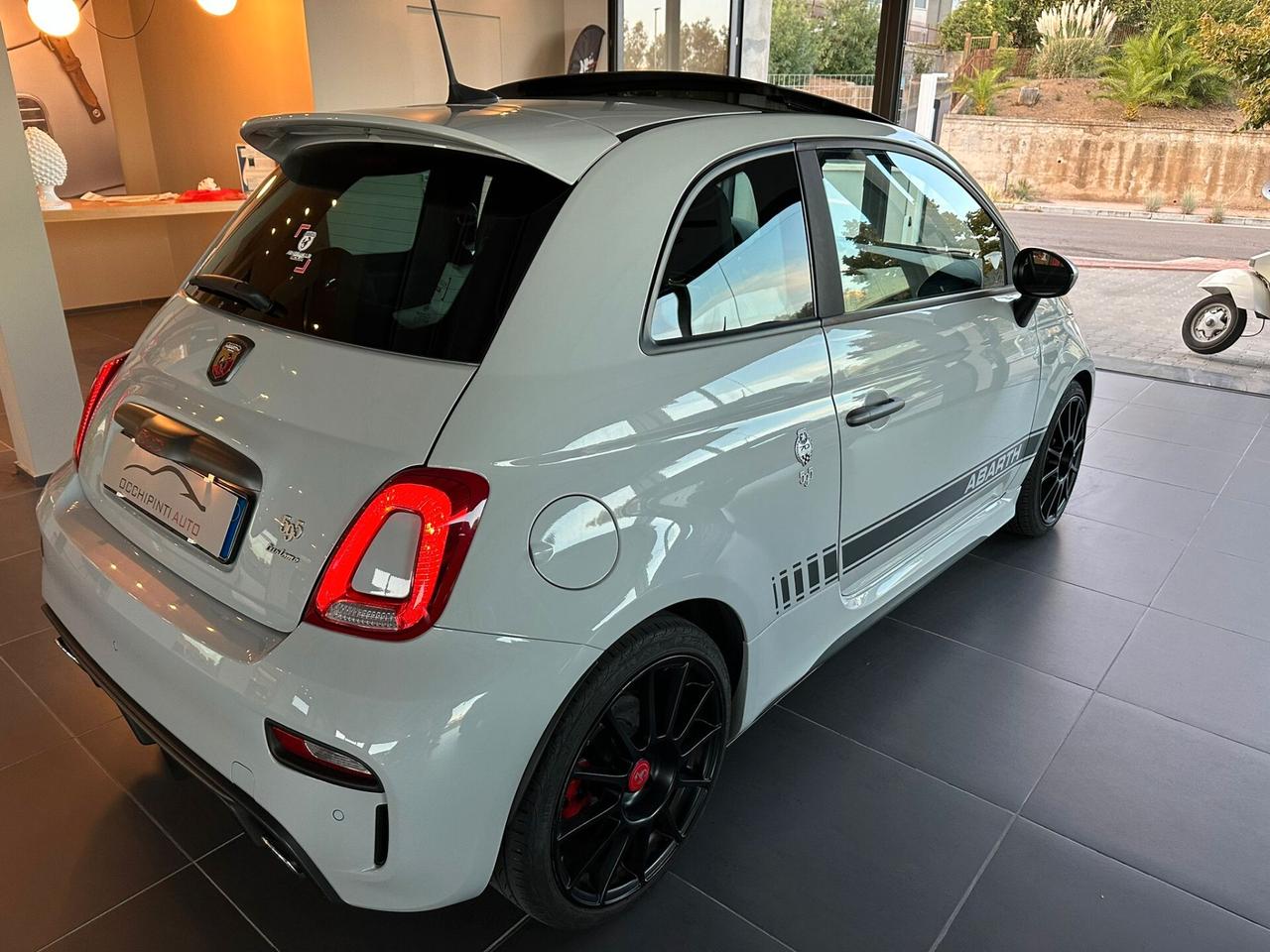 Abarth 595 1.4 Turbo T-Jet 165 CV Turismo