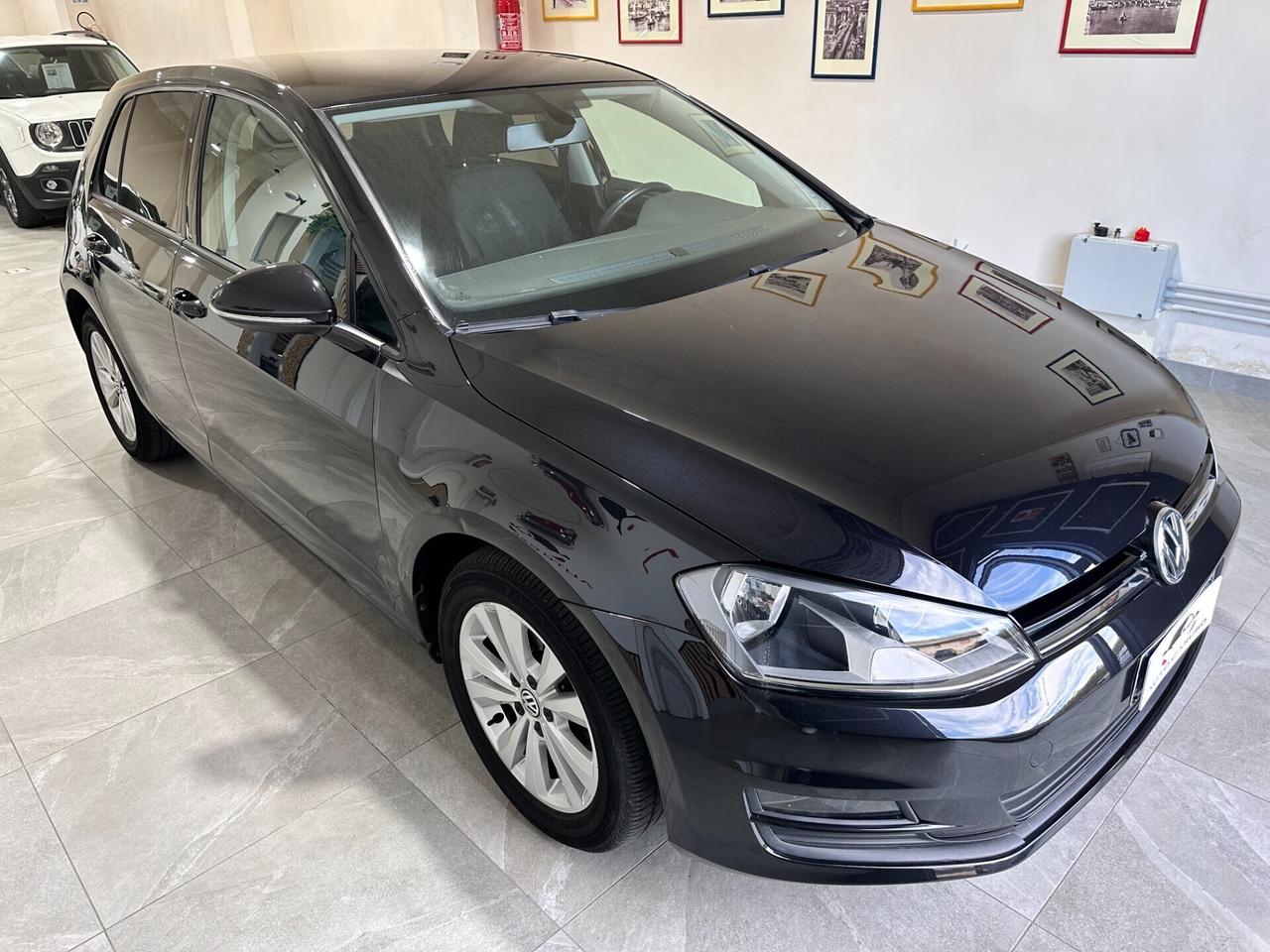 Volkswagen Golf 1.6 TDI 5p. Comfortline - Km 75.00