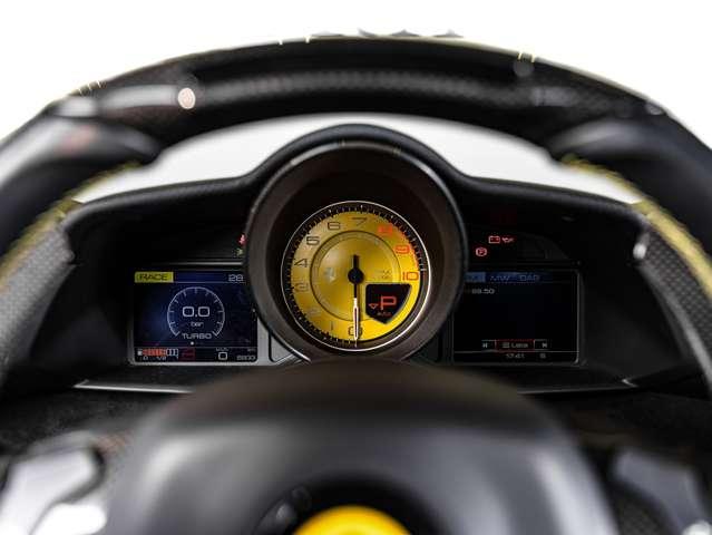 Ferrari 488 Pista